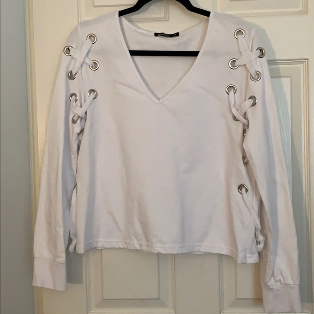 Boohoo long sleeve top with tie sides
